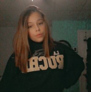 Meet your Posher, Clara